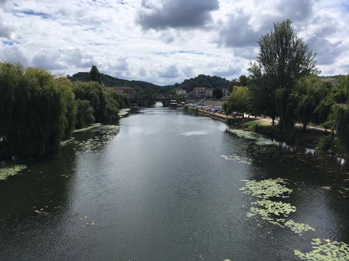 Le Cocon D'Angela - Perigueux - Parking Priveアパートメント エクステリア 写真